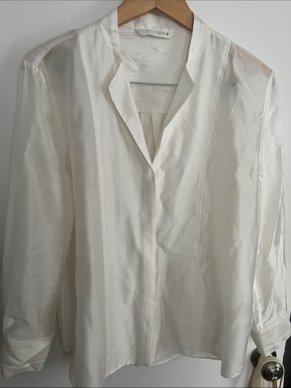 Zara Button-Down Shirt - Picture 3 of 9